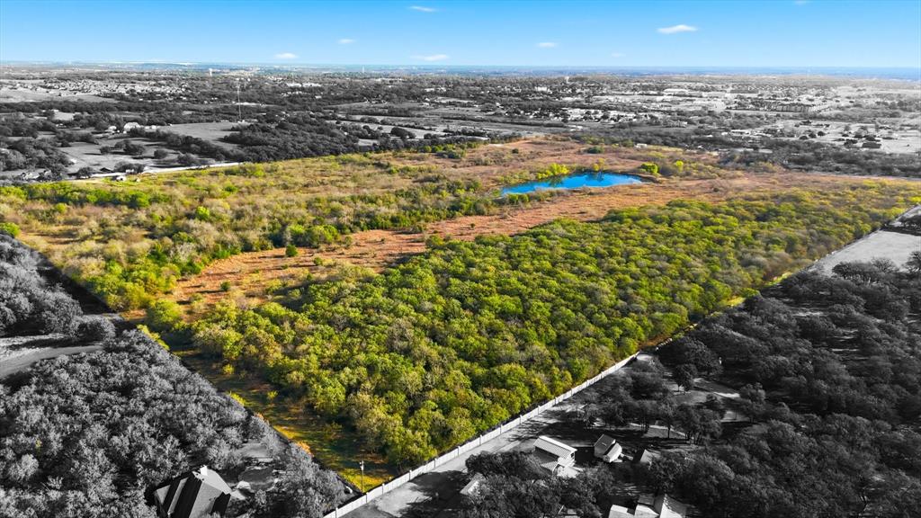 5040 Wagon Wheel Road Property Photo 3