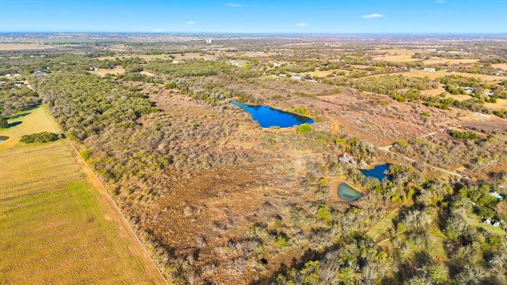 5040 Wagon Wheel Road Property Photo 7