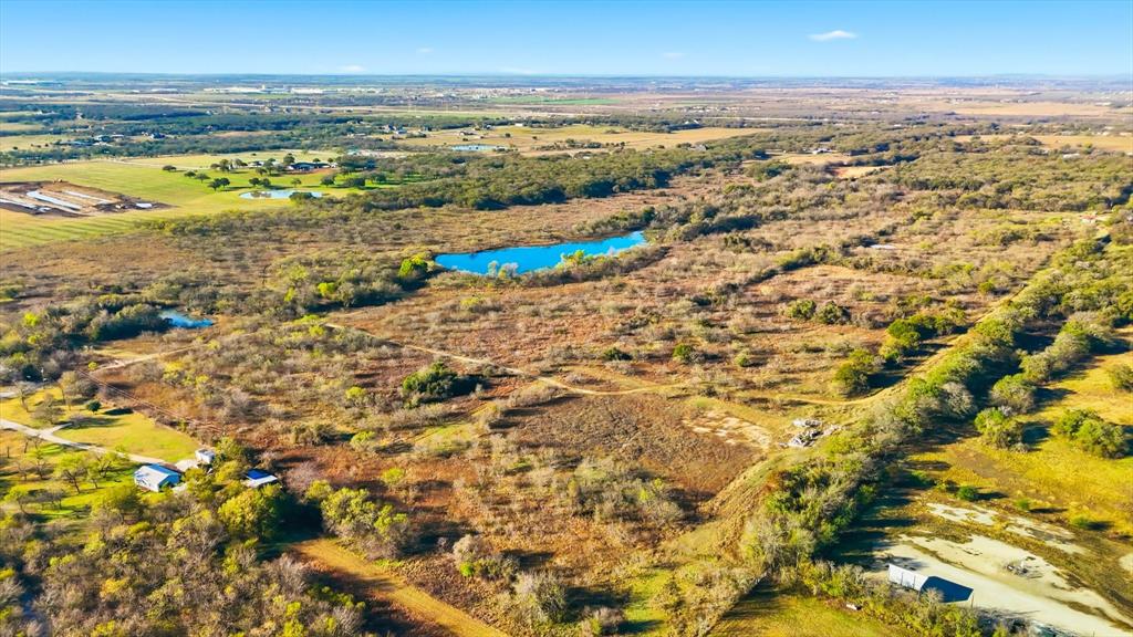 5040 Wagon Wheel Road Property Photo 8