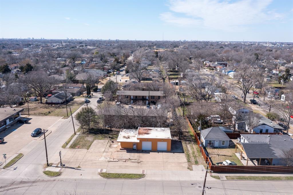 1615 S 5th Street Property Photo 2