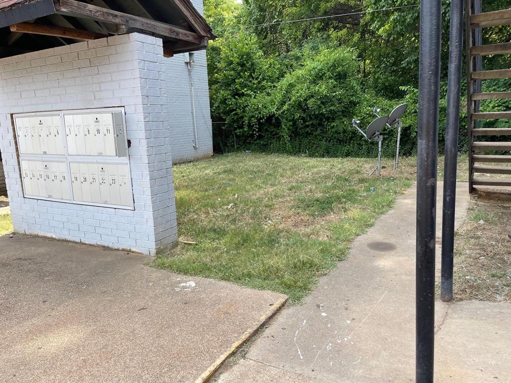 429 Johnson Street Property Photo 16