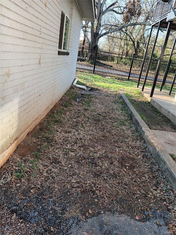 429 Johnson Street Property Photo 22