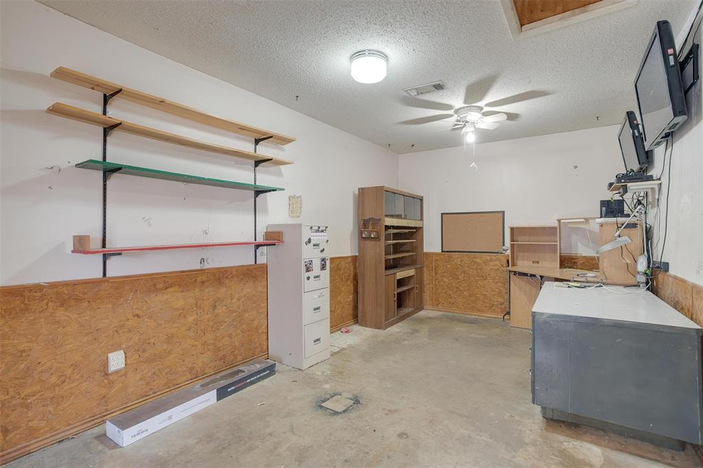 2402 Se 9th Street Property Photo 28