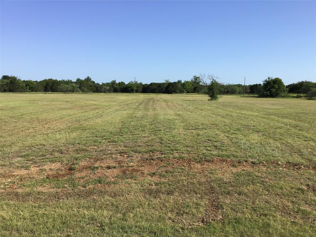 1014 White Bluff Drive Property Photo 2