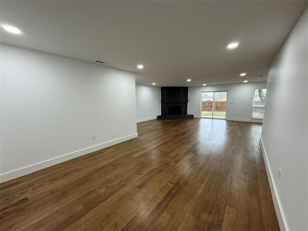 6200 Cool Springs Drive Property Photo 14