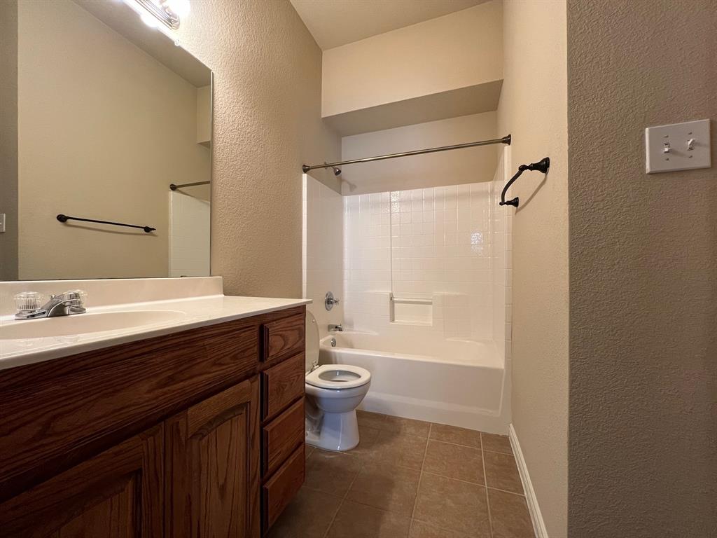 1212 Red Drive Property Photo 11