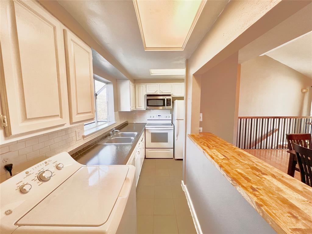 6220 Bentwood Trail Property Photo 9