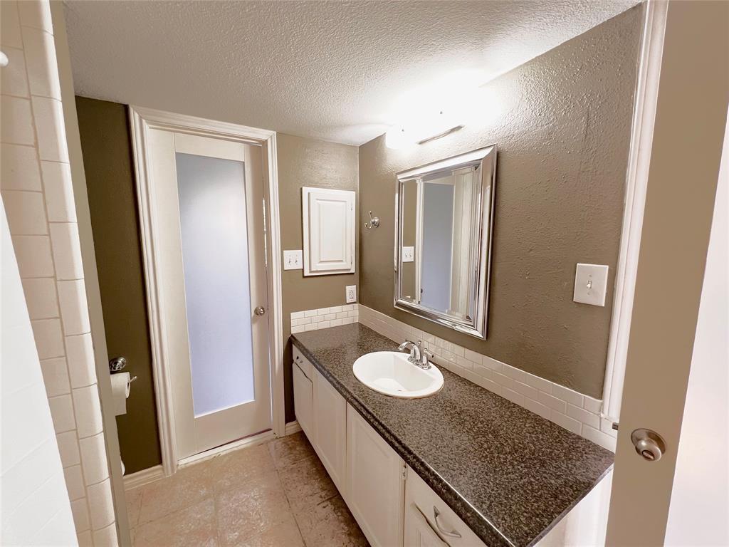 6220 Bentwood Trail Property Photo 17