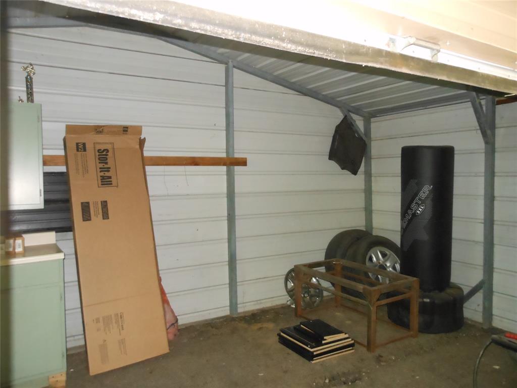 2338 E Stone Road Property Photo 5