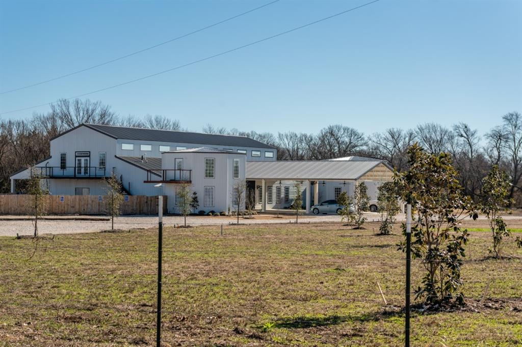 792 County Road 4945 Property Photo 17