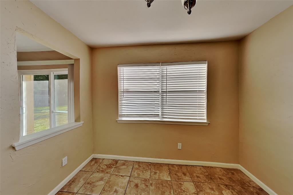 5611 Sarasota Drive Property Photo 5