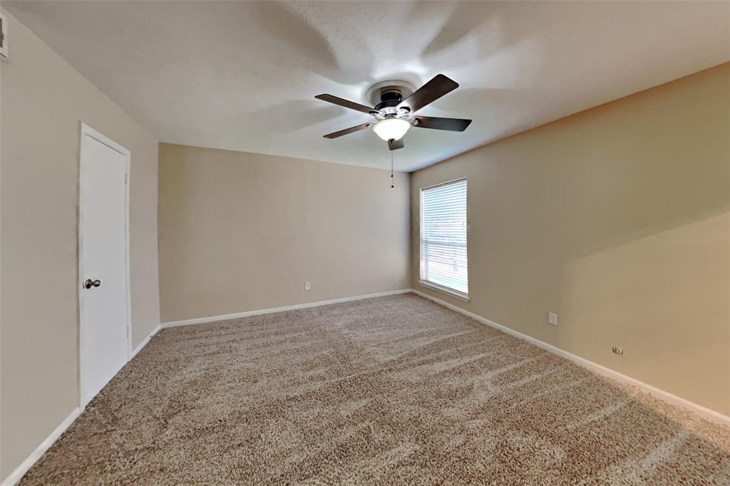 5611 Sarasota Drive Property Photo 6