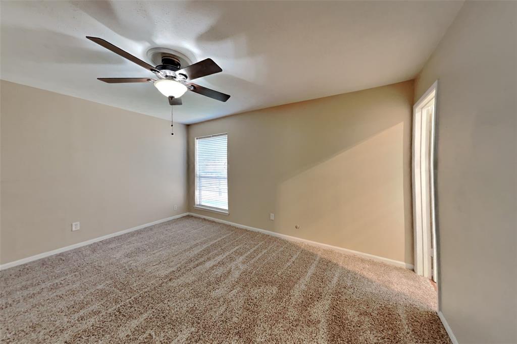 5611 Sarasota Drive Property Photo 7