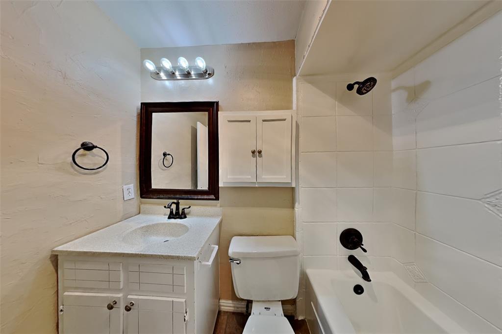 5611 Sarasota Drive Property Photo 8