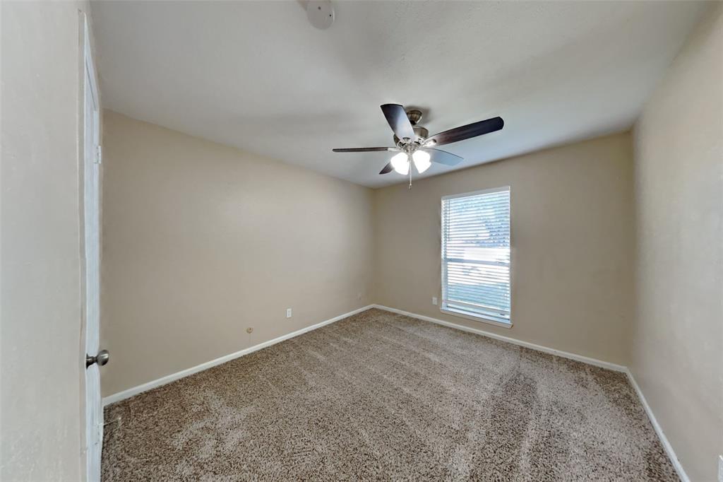 5611 Sarasota Drive Property Photo 12