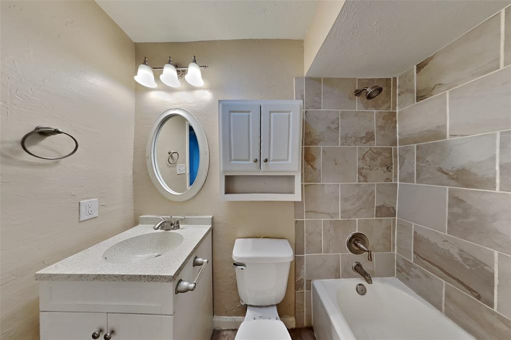 5611 Sarasota Drive Property Photo 14