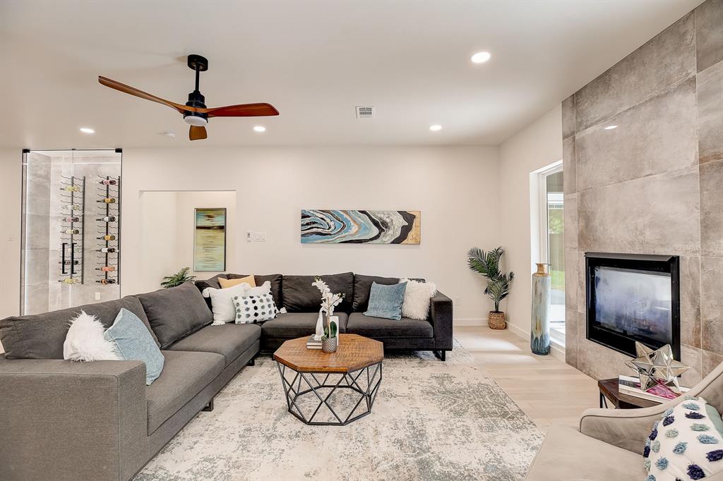 7322 Wake Forrest Drive Property Photo 6