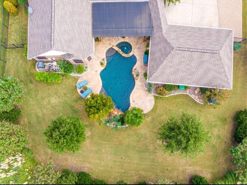 5805 Ascot Court Property Photo 6