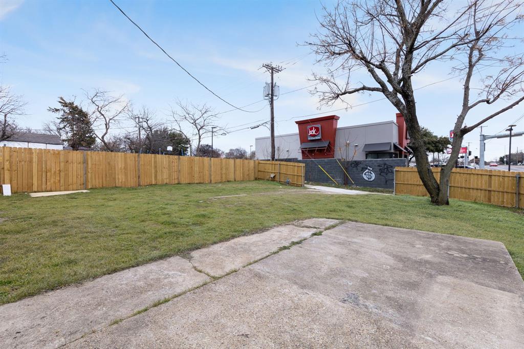 3226 Aster Street Property Photo 30