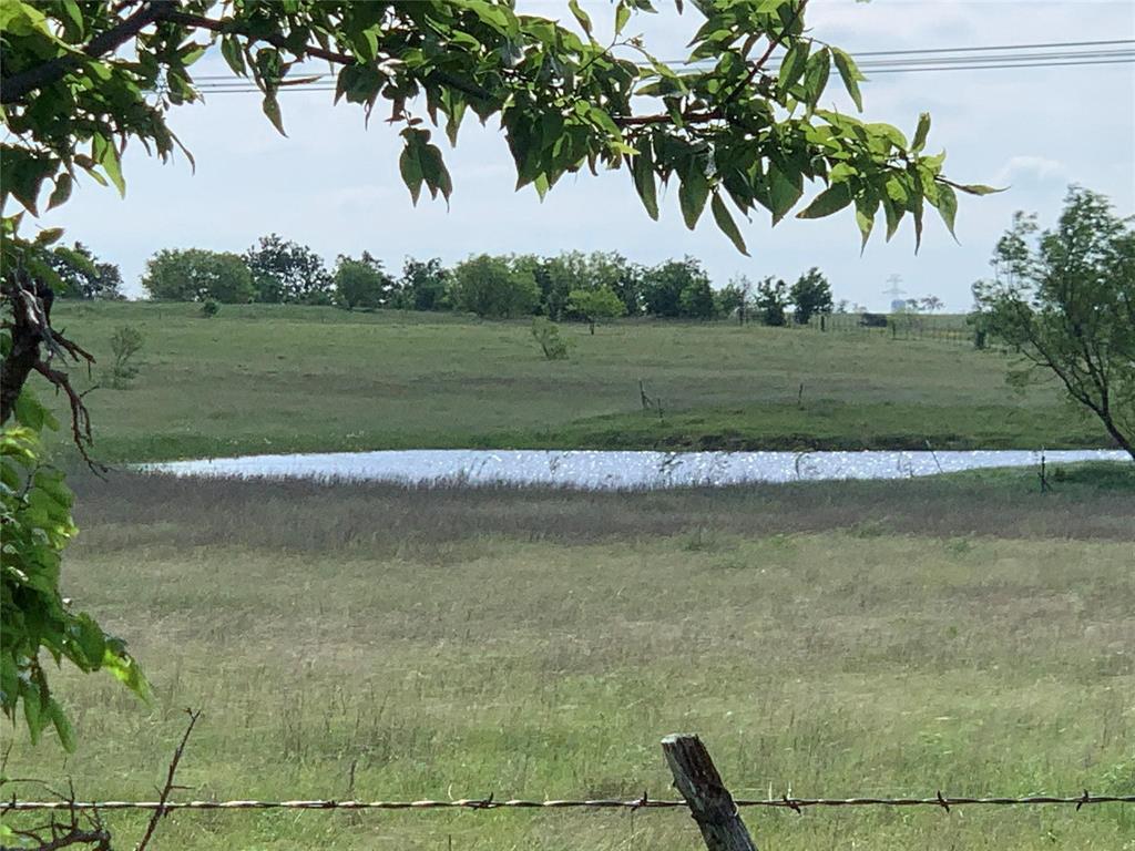4748 County Rd 1010a Property Photo 9