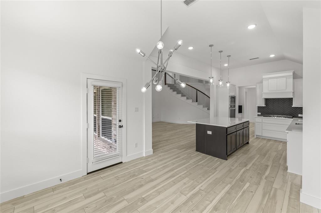 1912 Huron Drive Property Photo 13
