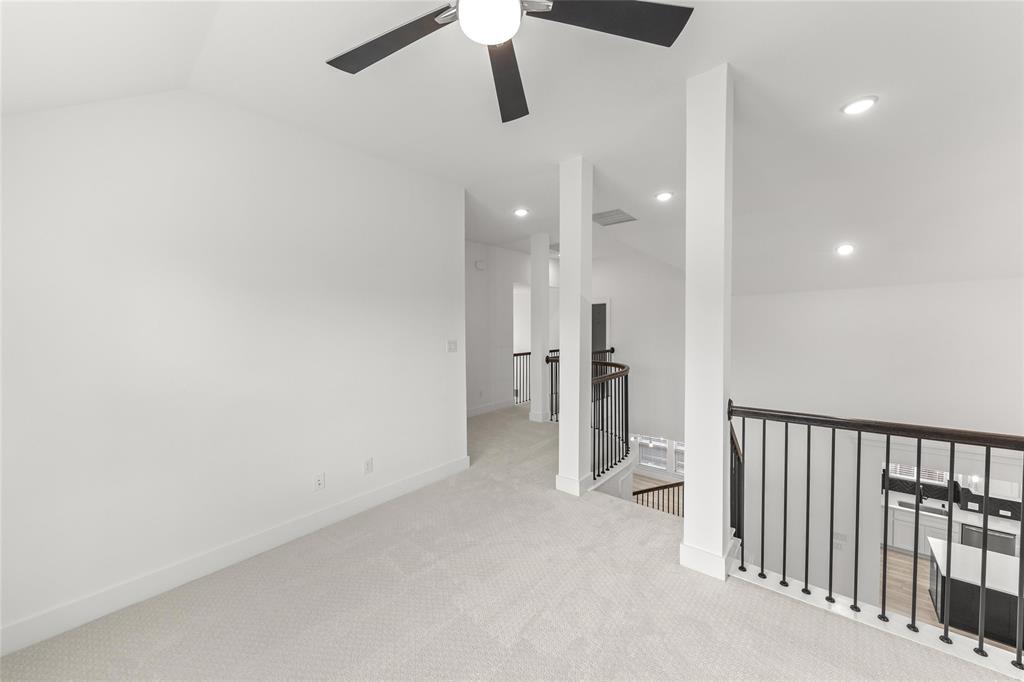 1912 Huron Drive Property Photo 21