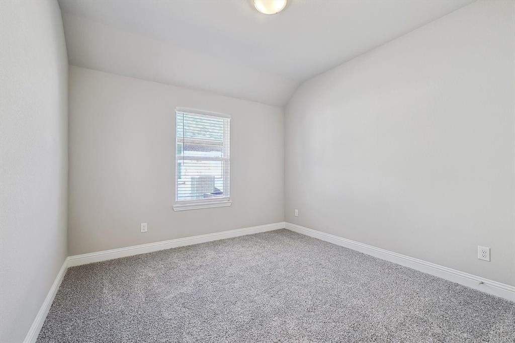 405 Portina Drive Property Photo 30