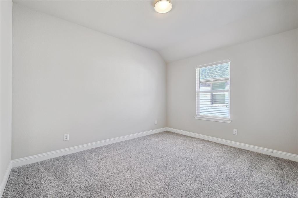405 Portina Drive Property Photo 33