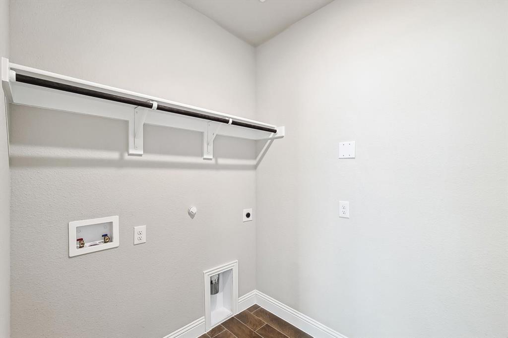 405 Portina Drive Property Photo 35