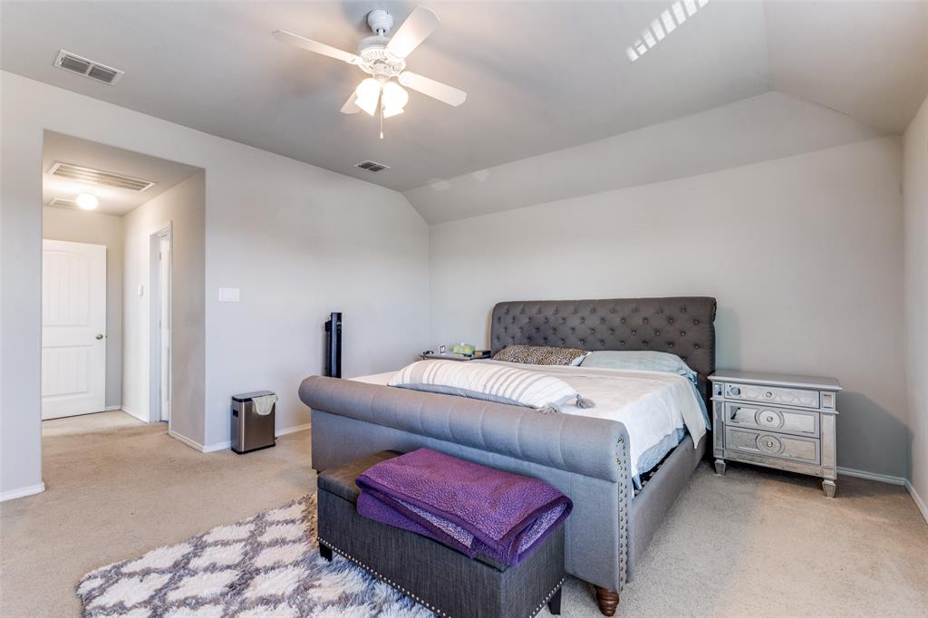 4000 Rain Lilly Drive Property Photo 15