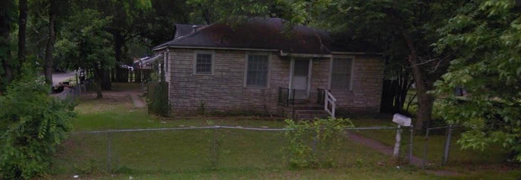1903 Vivian Street Property Photo 1