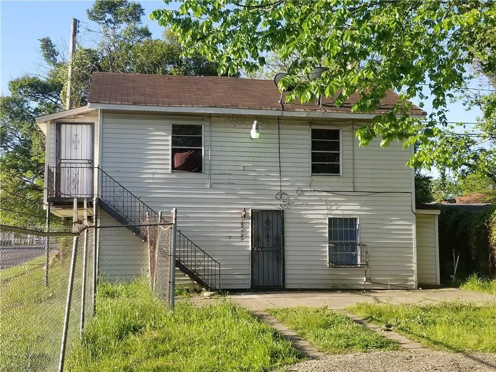 2408 Hearne Avenue Property Photo 1