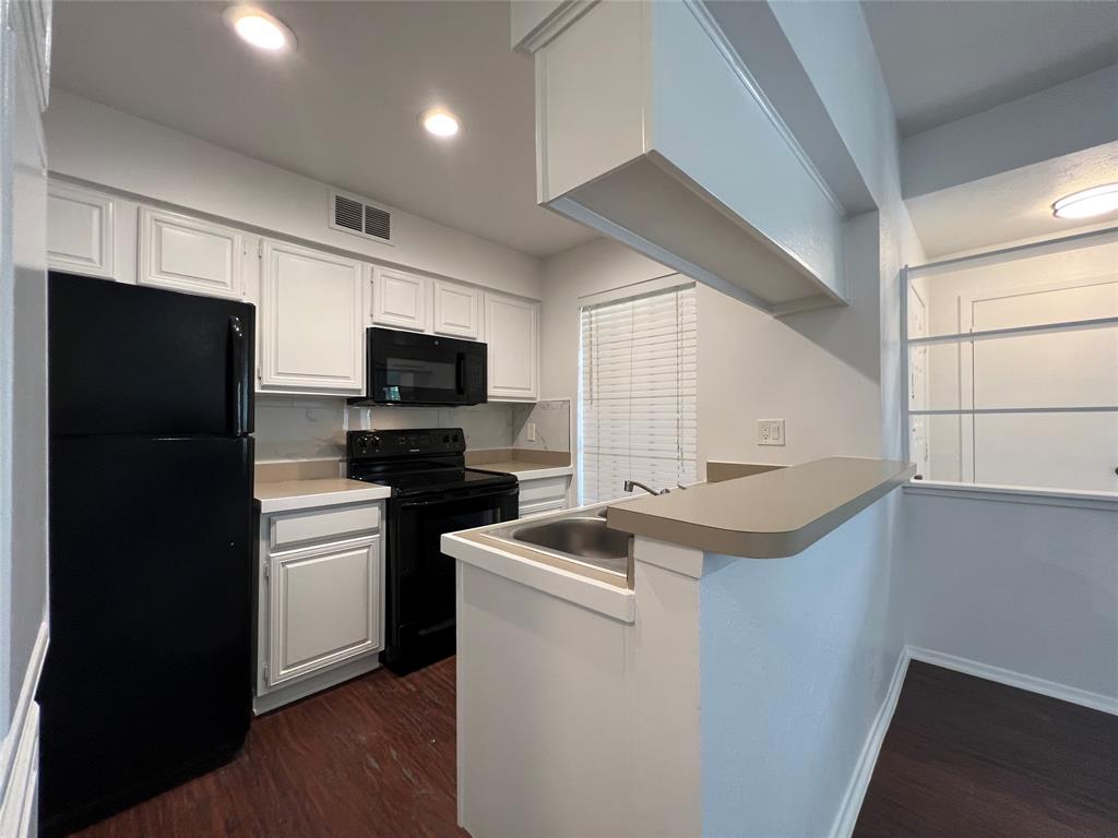 3140 Devonshire Drive Property Photo 22