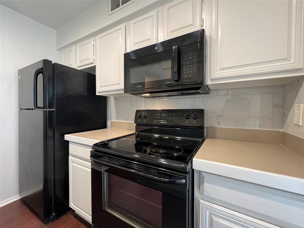 3140 Devonshire Drive Property Photo 25
