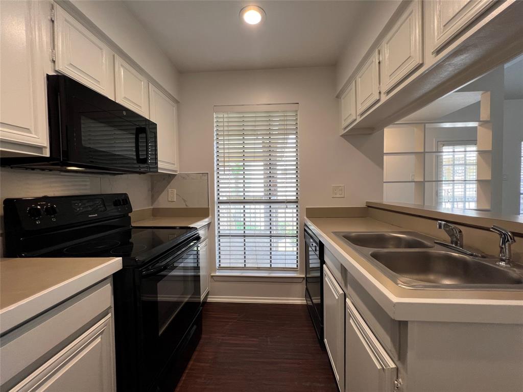 3140 Devonshire Drive Property Photo 27
