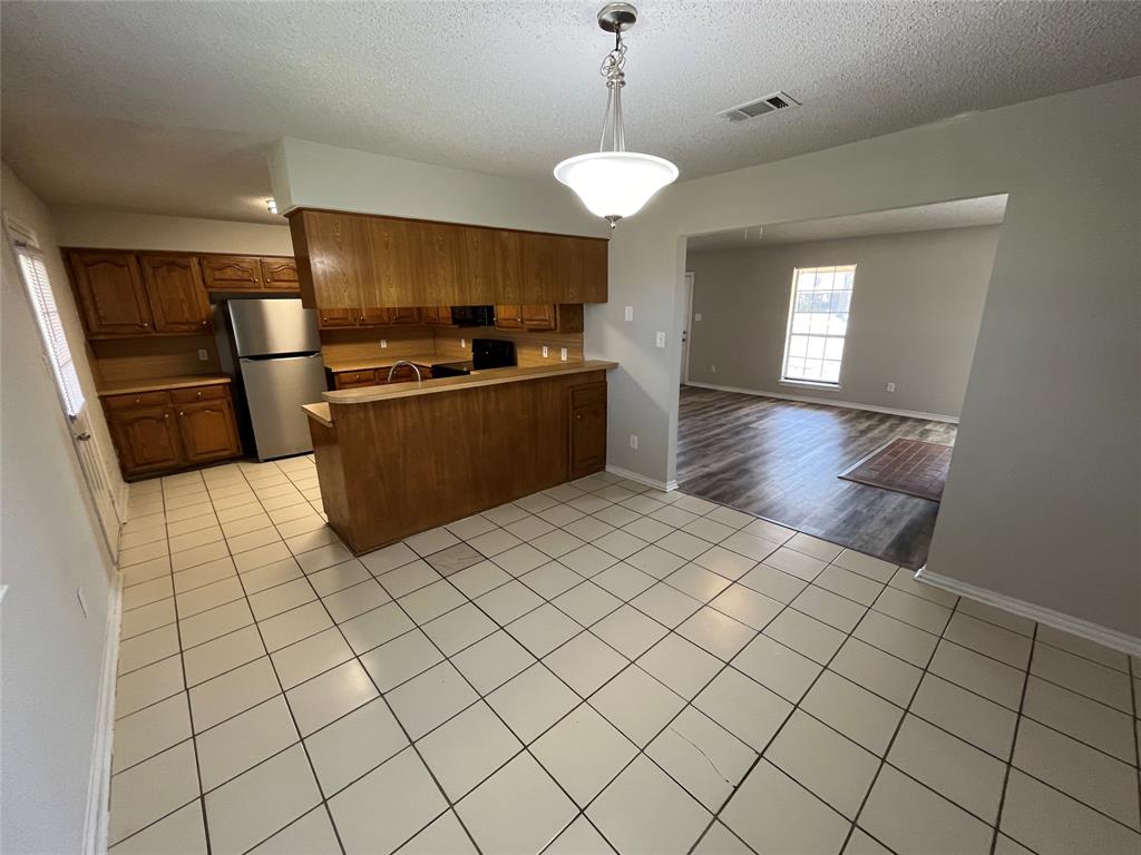 9267 County Road 865 Property Photo 5