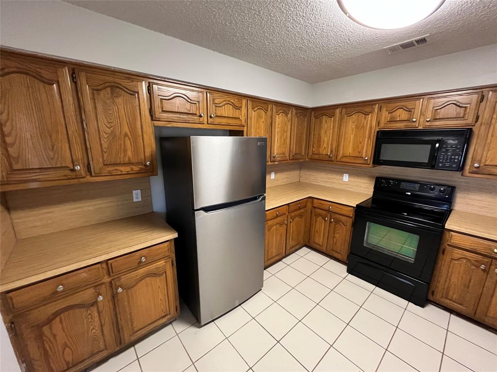 9267 County Road 865 Property Photo 6