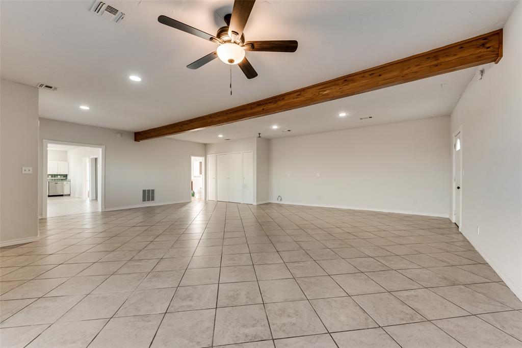 1015 Stevens Road Property Photo 4
