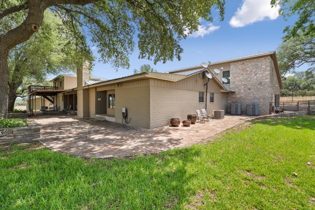 820 Mason Property Photo 37