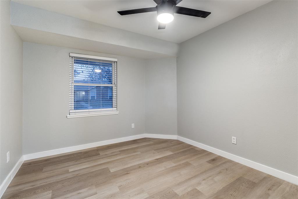 1308 Timbercreek Court Property Photo 20
