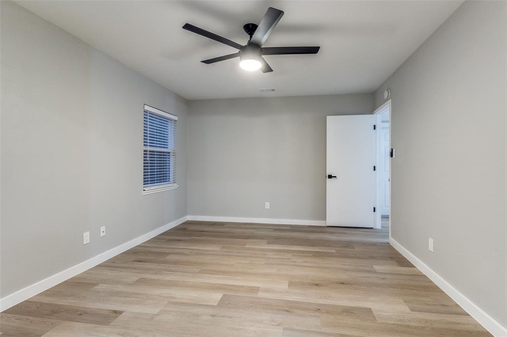 1308 Timbercreek Court Property Photo 23