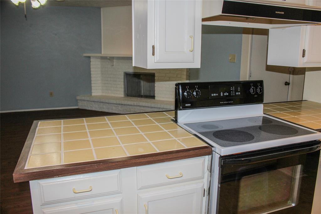 6605 Sunset Road Property Photo 8