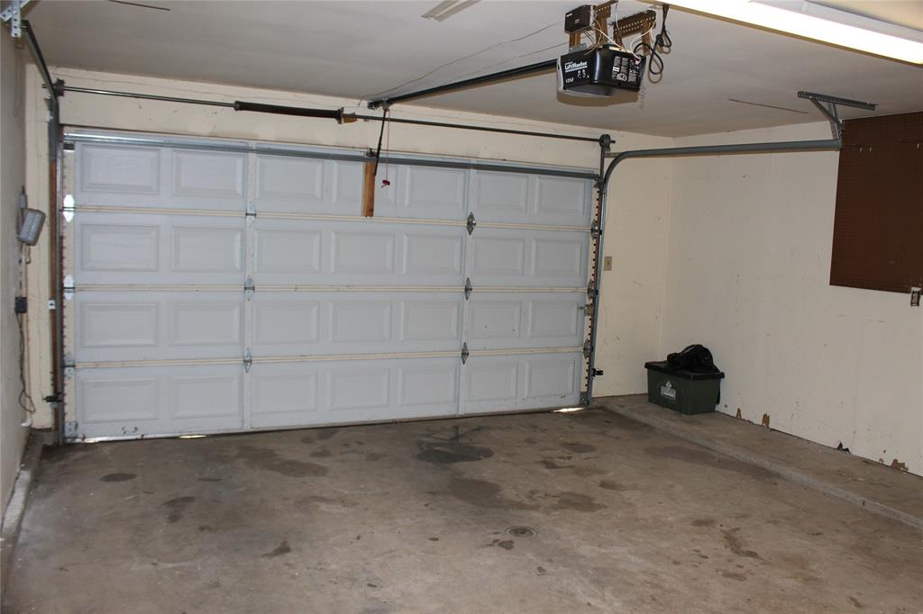 6605 Sunset Road Property Photo 17