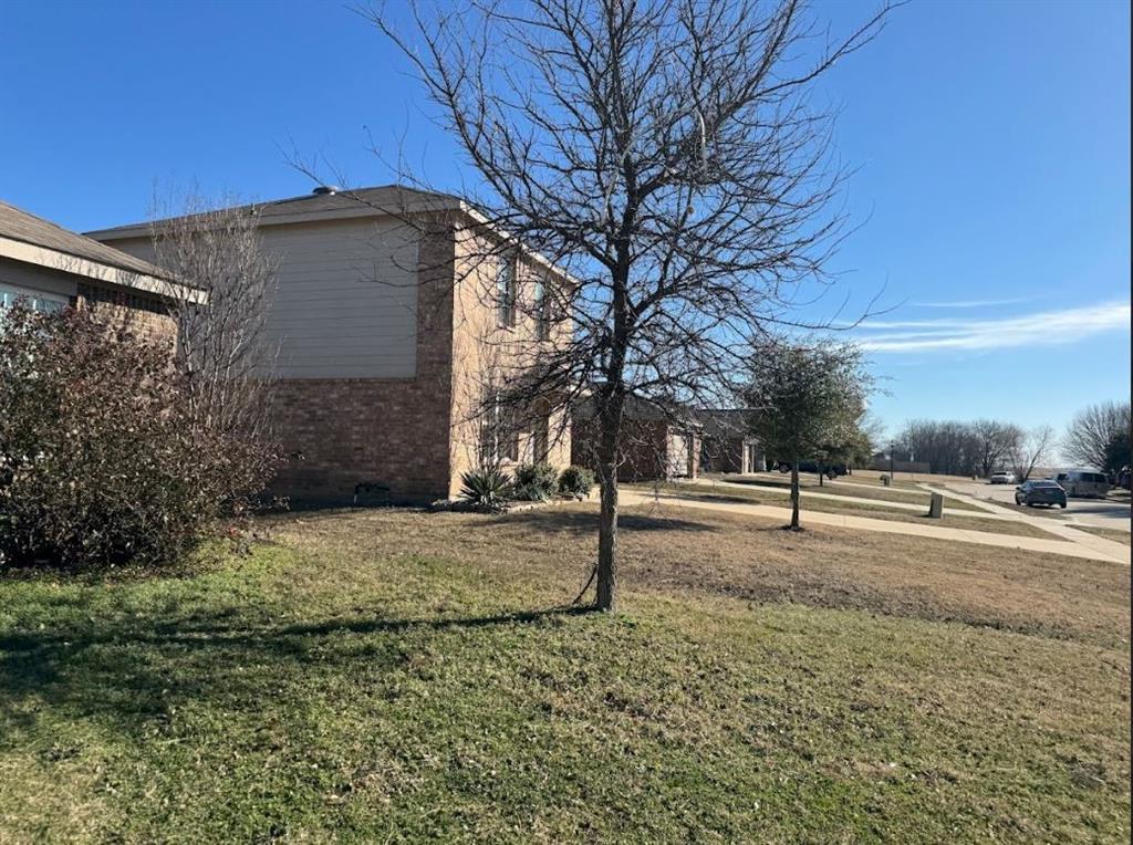 1415 Swan Ridge Drive Property Photo 2