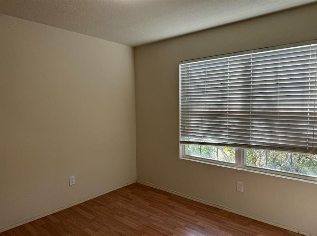 1415 Swan Ridge Drive Property Photo 8