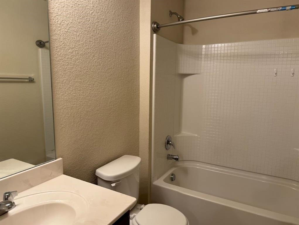 1415 Swan Ridge Drive Property Photo 9