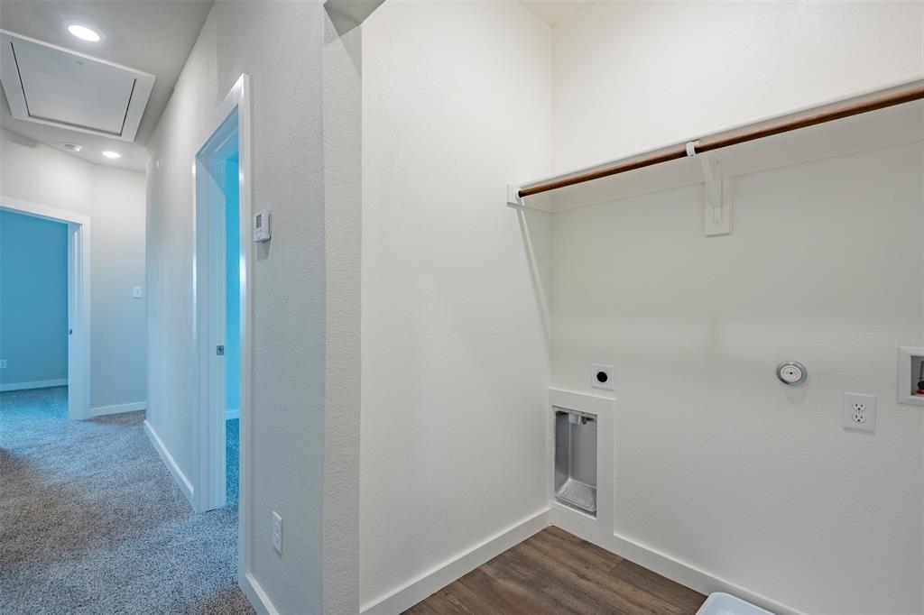 632 Wheatfield Drive Property Photo 17