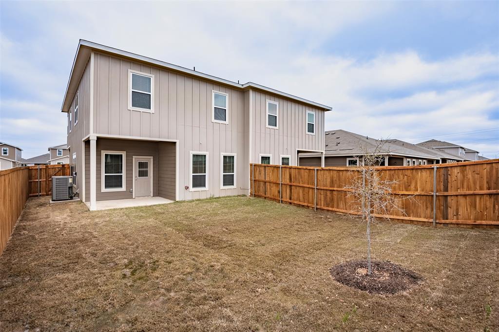 632 Wheatfield Drive Property Photo 22