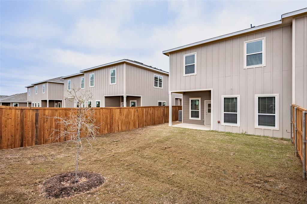 632 Wheatfield Drive Property Photo 24