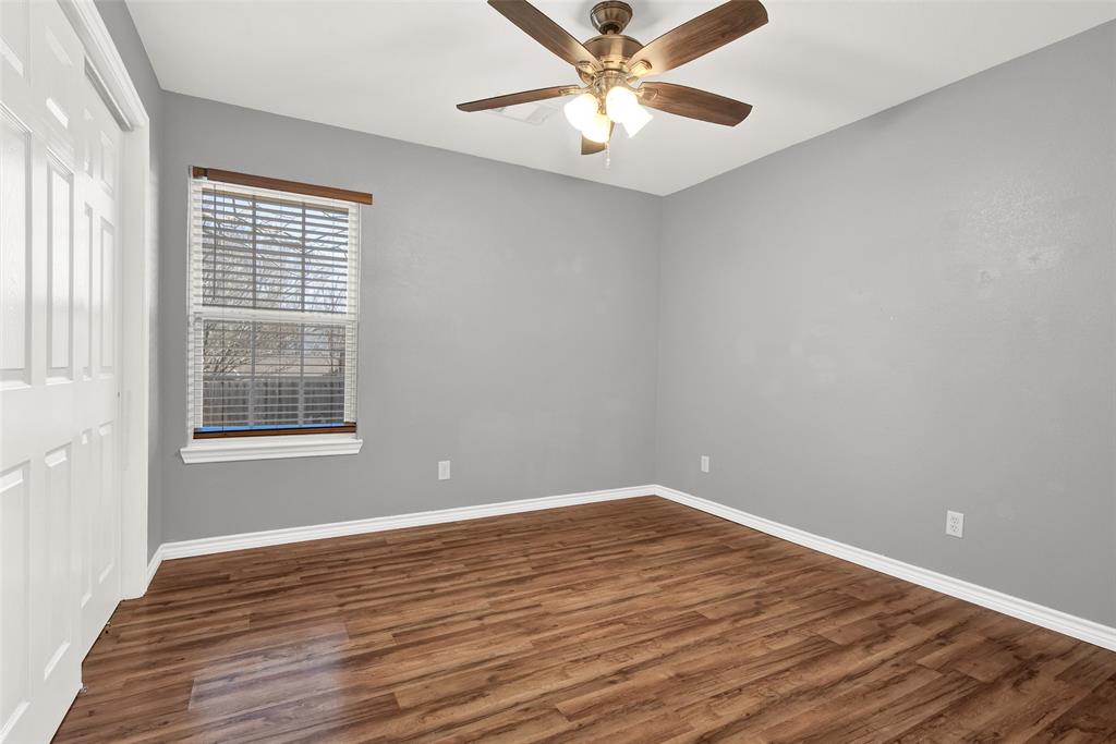 315 W Bond Street Property Photo 9